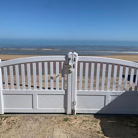 Villa De La Plage, Front De Mer, Juno Beach Bernieres-sur-Mer Bagian luar foto